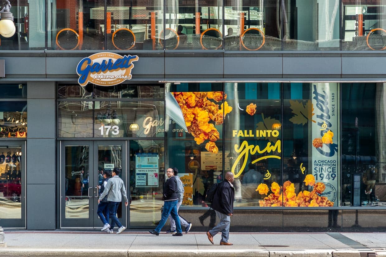Tienda insignia de Garrett Popcorn en Michigan Avenue, Chicago. Palomitas de receta familiar desde 1949 / © Foto: Georg Berg
